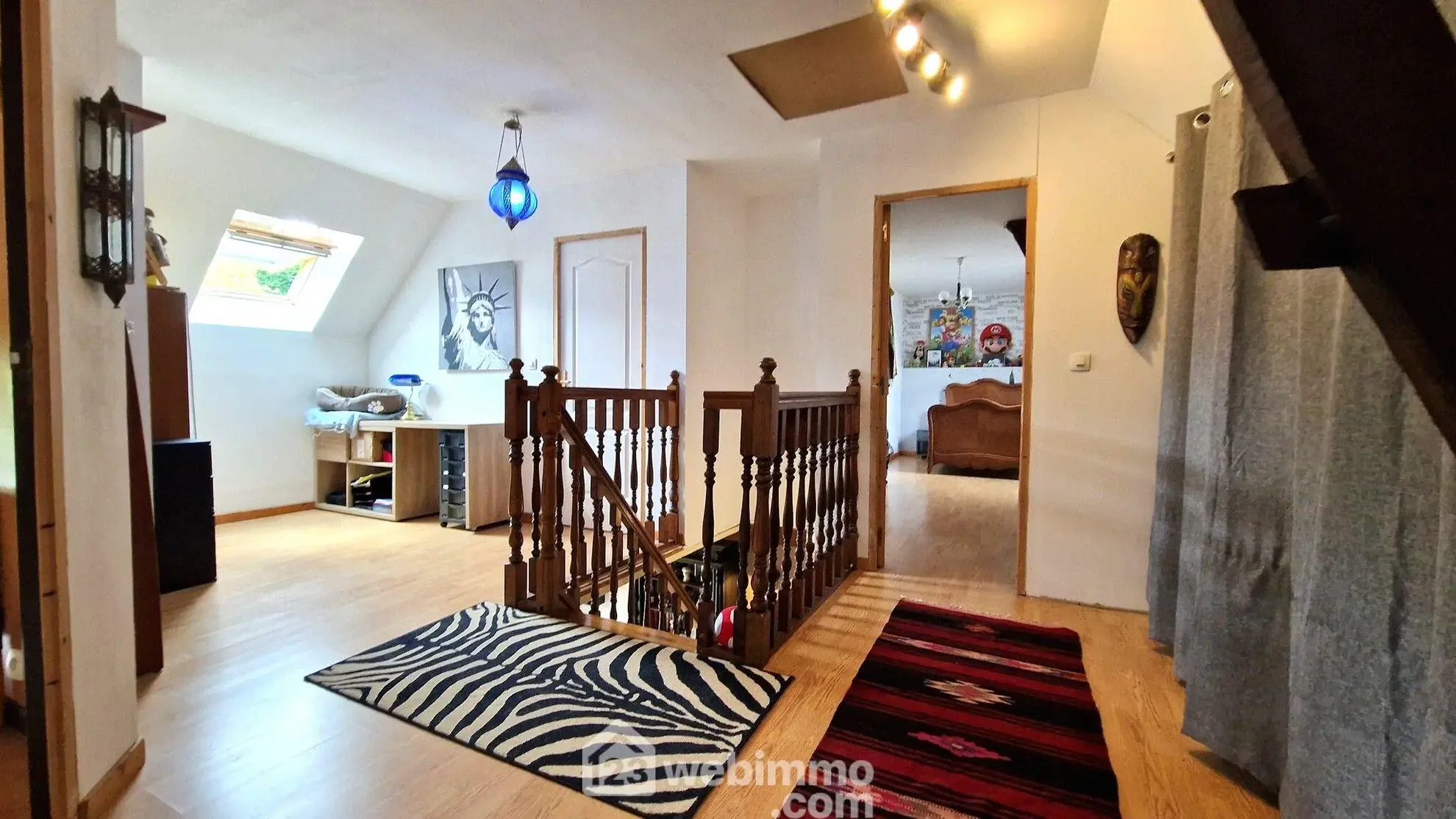 Longère de 236 m² à Dercy avec garage et potentiel d’aménagement 