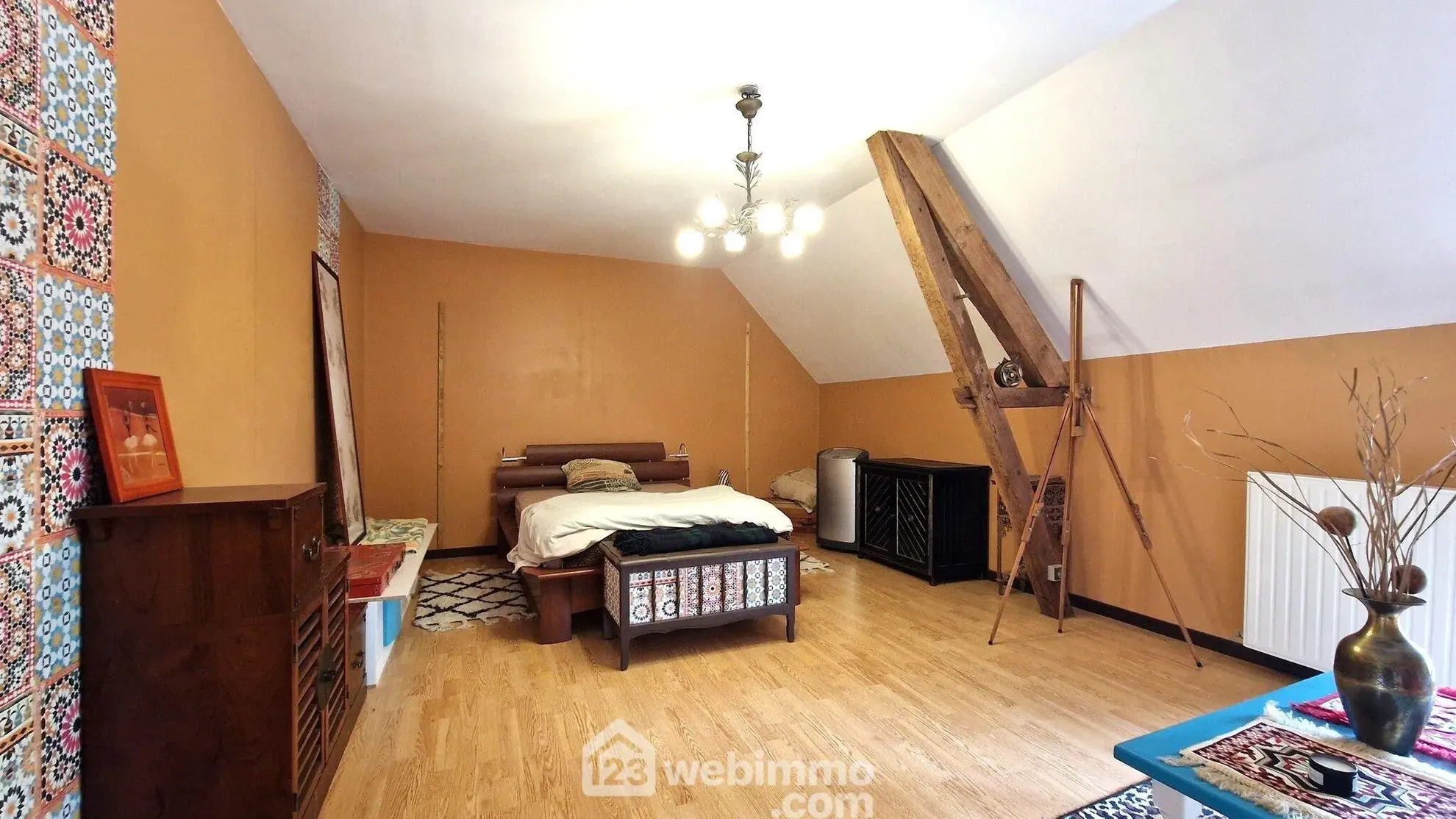 Longère de 236 m² à Dercy avec garage et potentiel d’aménagement 