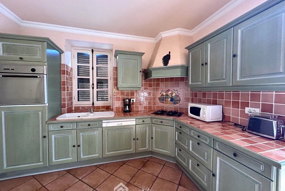 Charmante maison en pierre sèche de 140 m² à Giocatojo, Corse, avec jardin et terrasse 