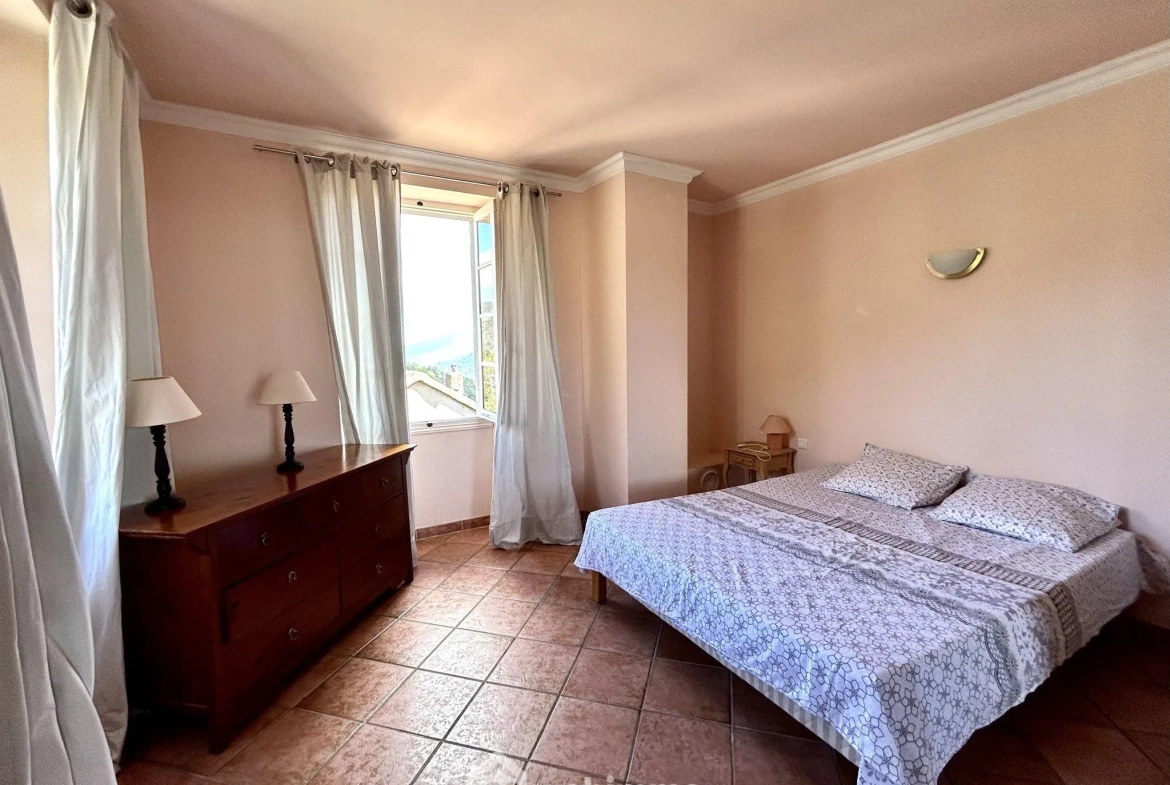 Charmante maison en pierre sèche de 140 m² à Giocatojo, Corse, avec jardin et terrasse 