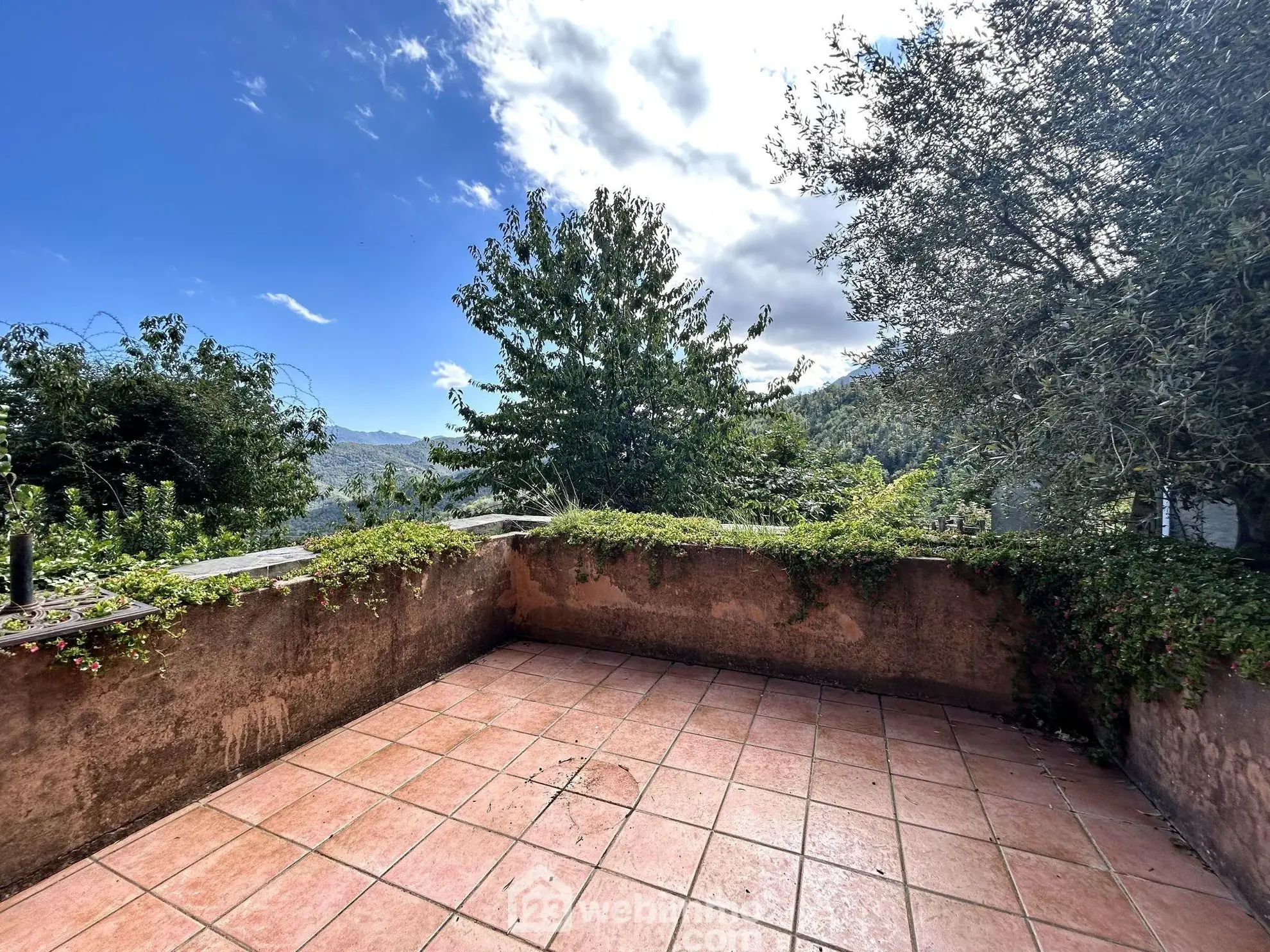 Charmante maison en pierre sèche de 140 m² à Giocatojo, Corse, avec jardin et terrasse 