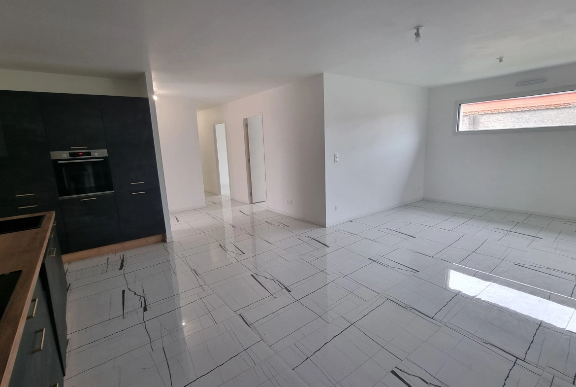 Maison neuve de plain-pied à vendre à Roanne en bord de Loire - 102,48 m² 