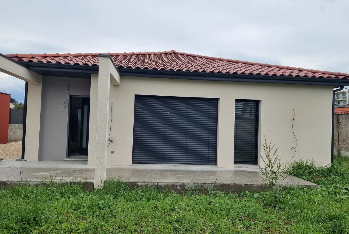 Maison neuve de plain-pied à vendre à Roanne en bord de Loire - 102,48 m² 