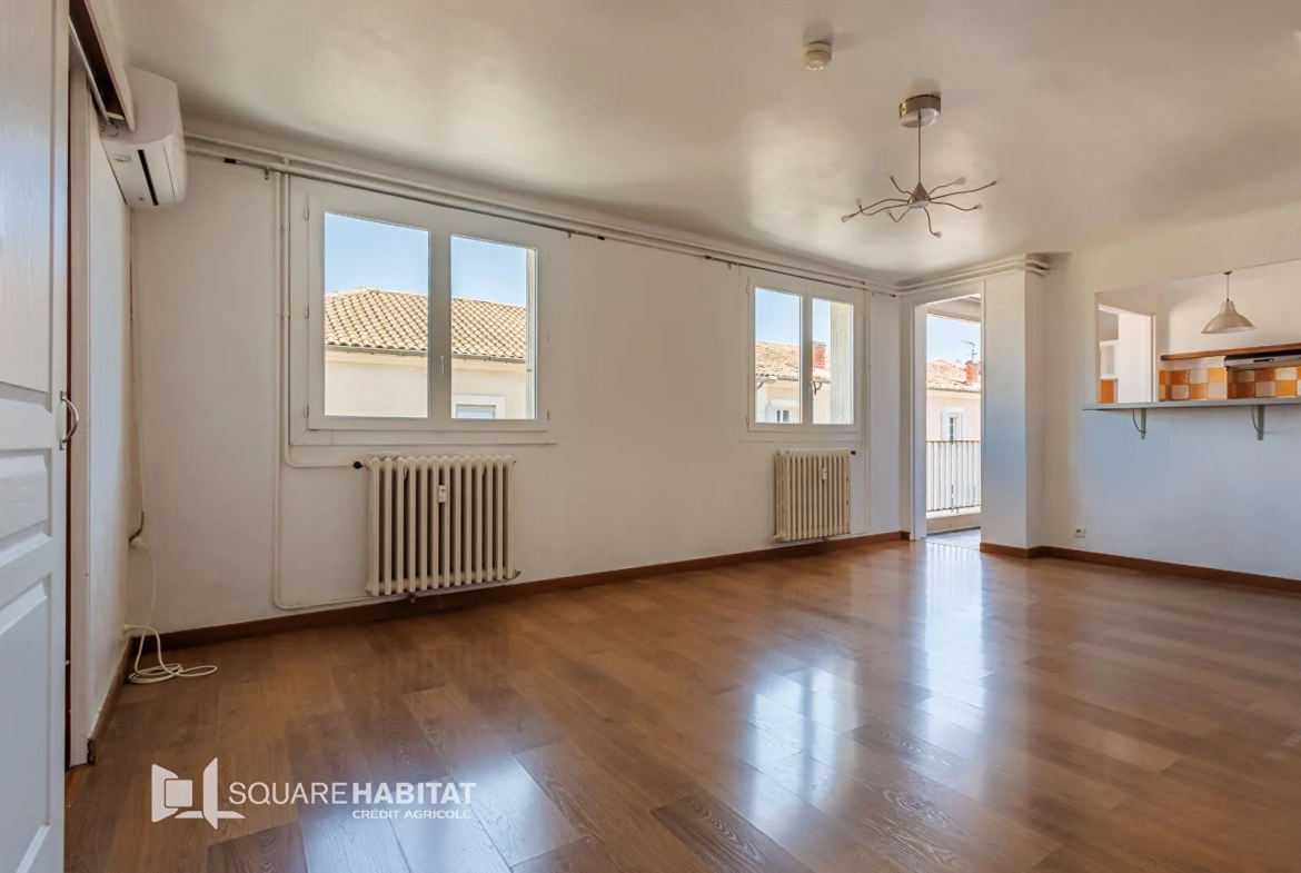 Appartement 2 pièces à Cavaillon avec balcon, cave et chauffage collectif 