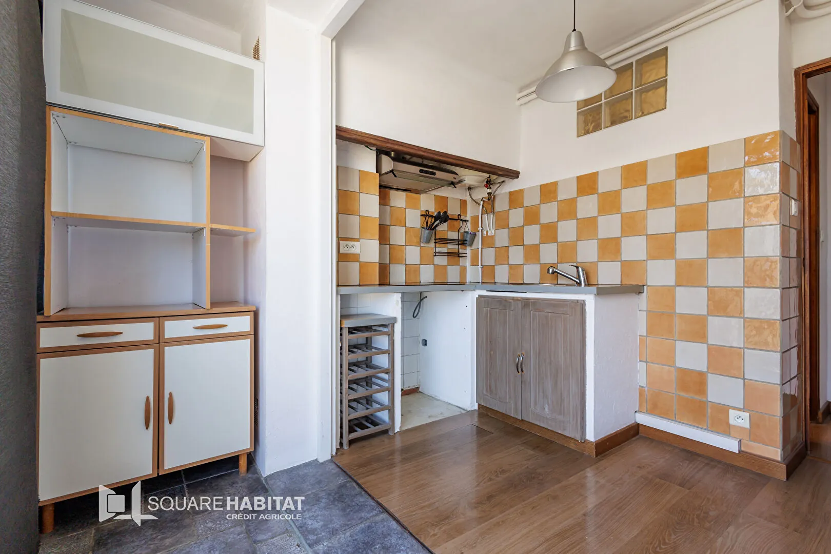 Appartement 2 pièces à Cavaillon avec balcon, cave et chauffage collectif 