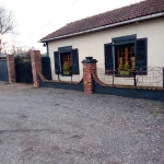 Deux maisons de plain-pied avec jardin et garage à Moreuil