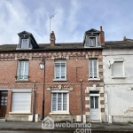 Ensemble immobilier à Crépy de 218 m² avec deux maisons et appartement loué