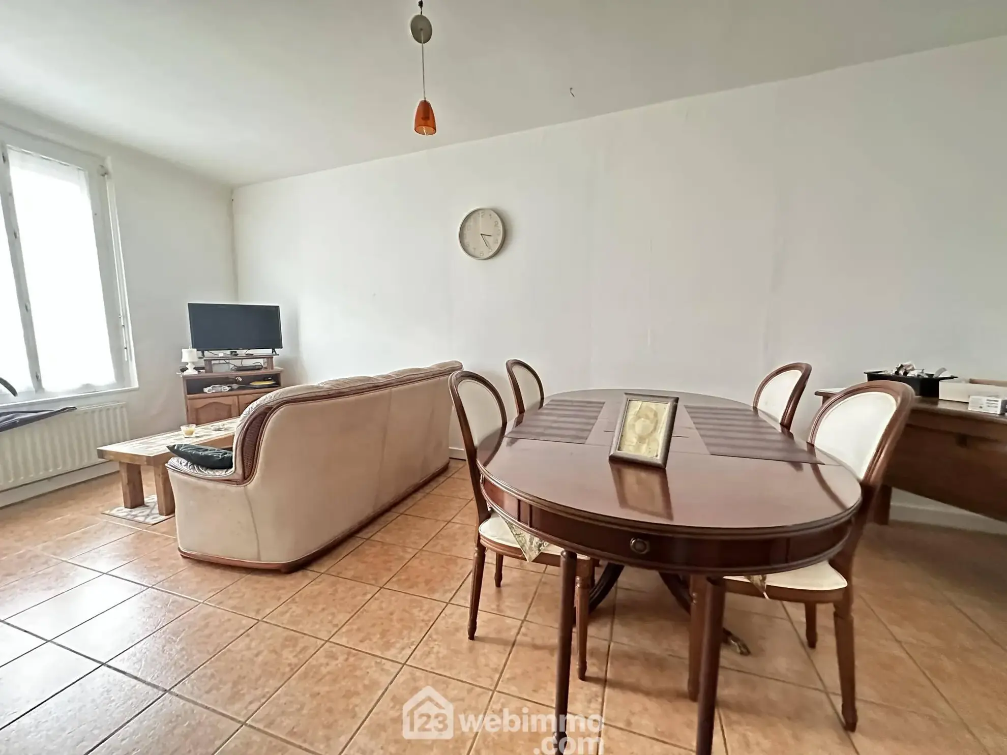 Bel appartement de ville de plain-pied avec 2 chambres à Crépy 