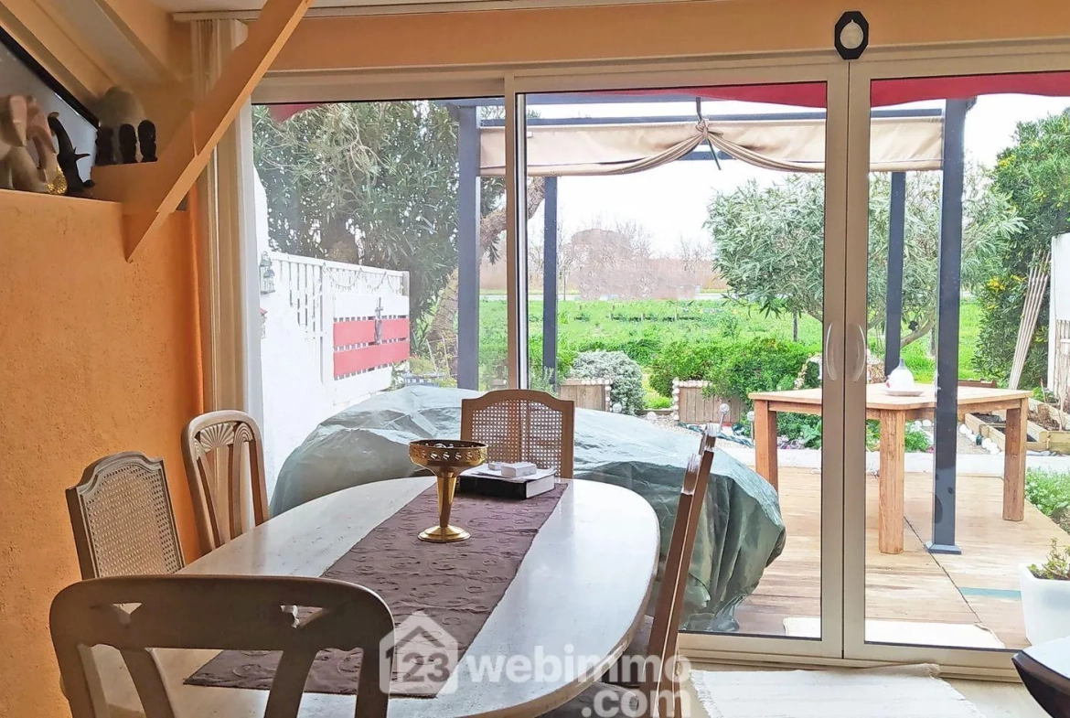Charmant appartement T/3 de 59m² avec jardin à Saintes-Maries-de-la-Mer 