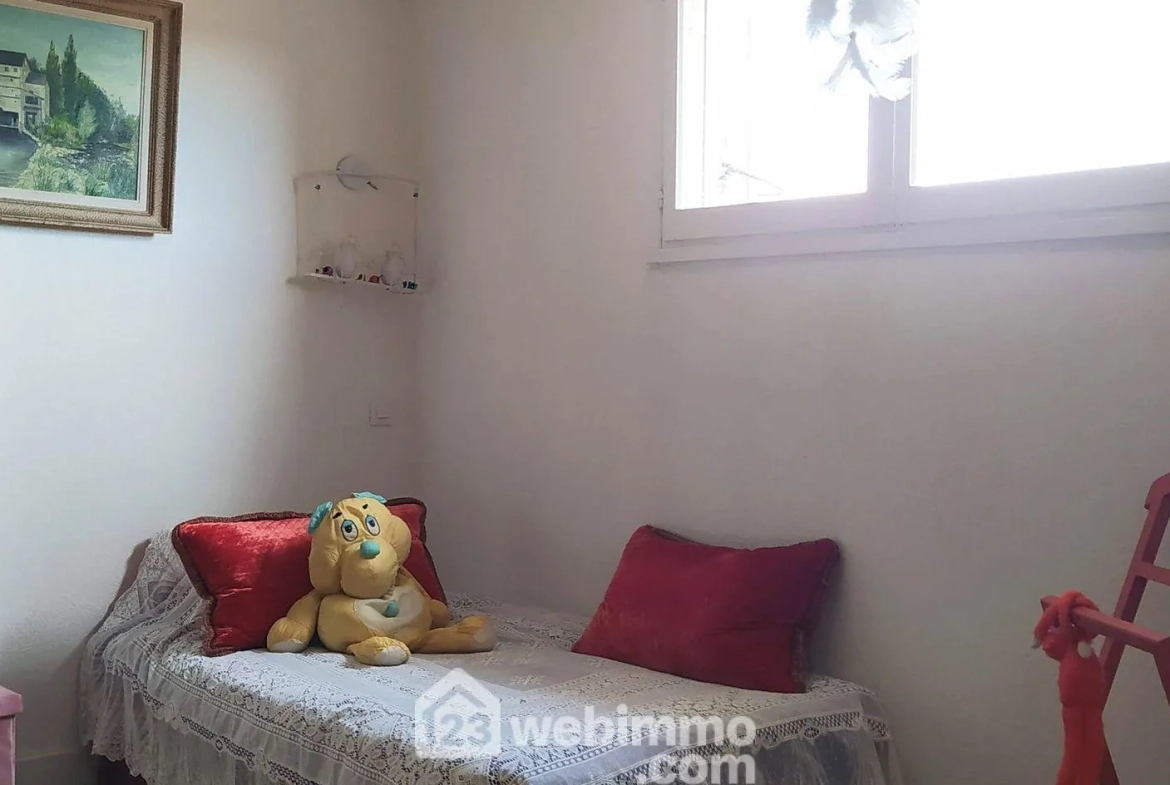 Charmant appartement T/3 de 59m² avec jardin à Saintes-Maries-de-la-Mer 