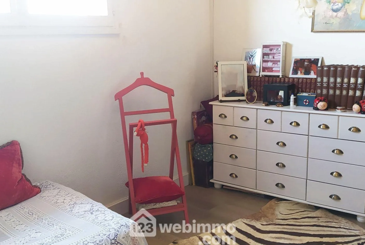 Charmant appartement T/3 de 59m² avec jardin à Saintes-Maries-de-la-Mer 