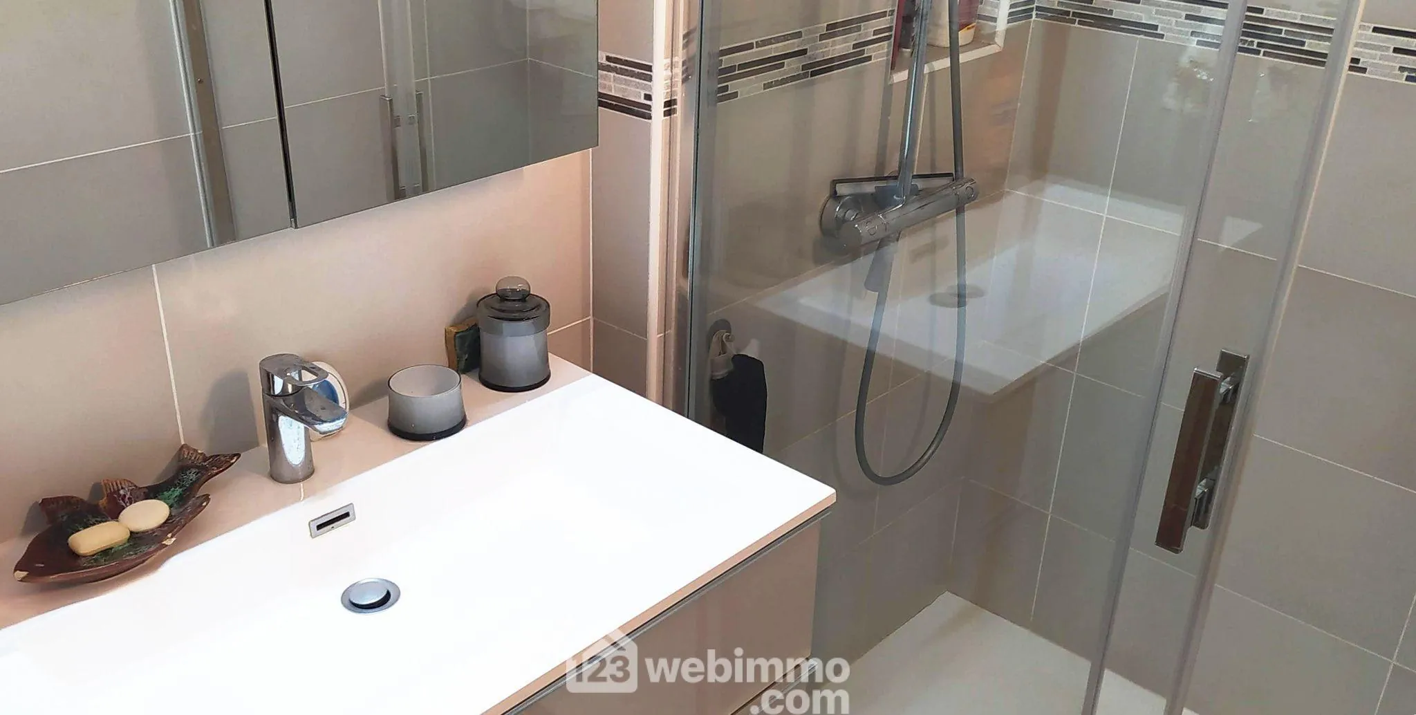 Charmant appartement T/3 de 59m² avec jardin à Saintes-Maries-de-la-Mer 