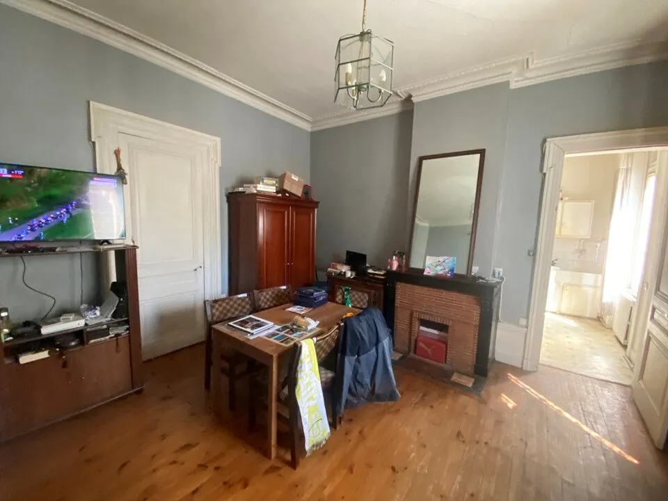 Charmant appartement de 48 m² à Saint Etienne en vente ou à louer 