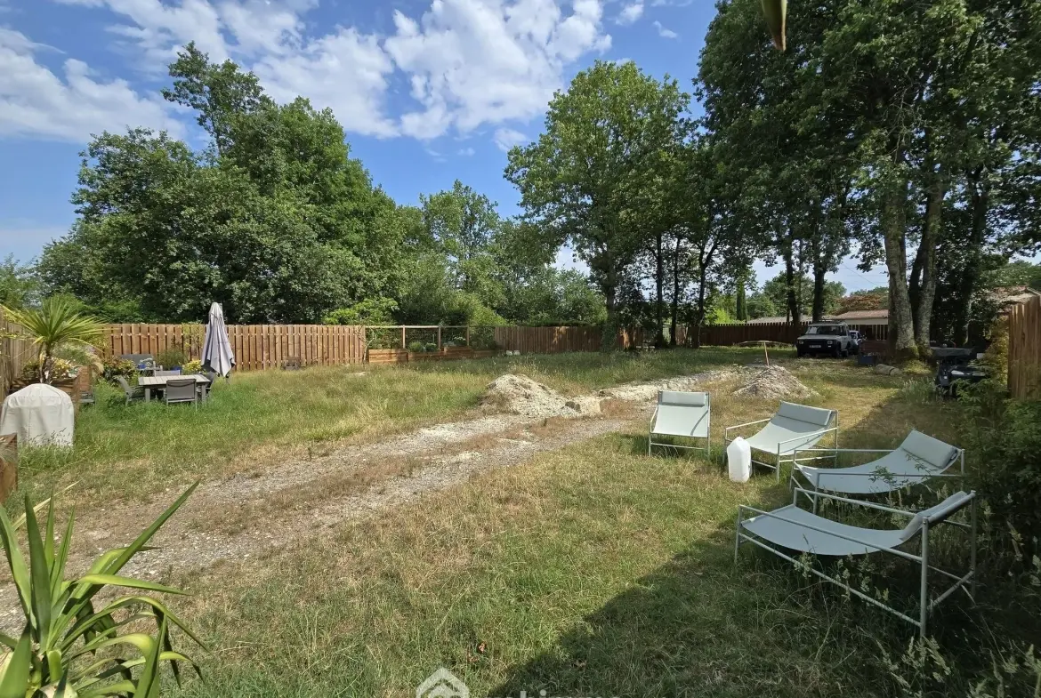 Terrain à bâtir de 956 m² à Arsac, idéal pour votre maison 