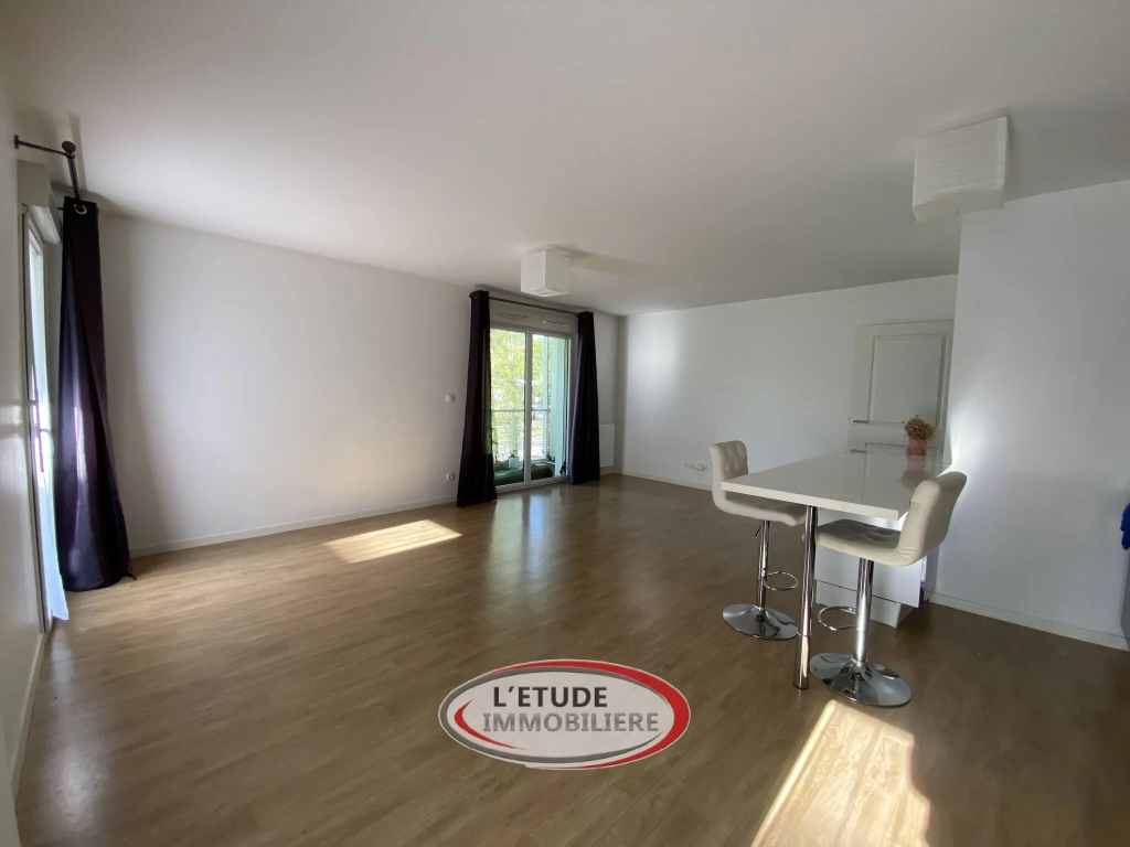 Appartement T3 avec balcons et parking à Nantes Nord