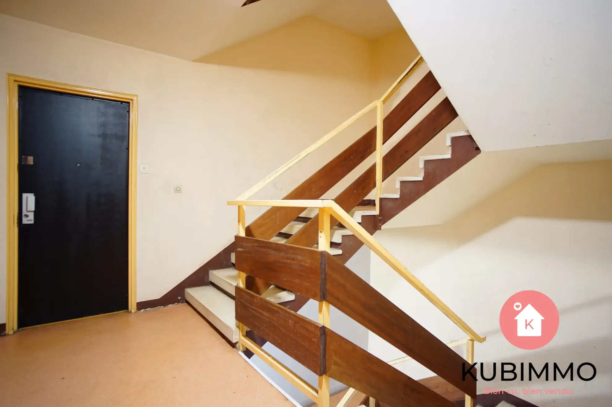 Appartement T3 à vendre à Meaux - 72 m² avec loggia, cave et stationnement sécurisé 