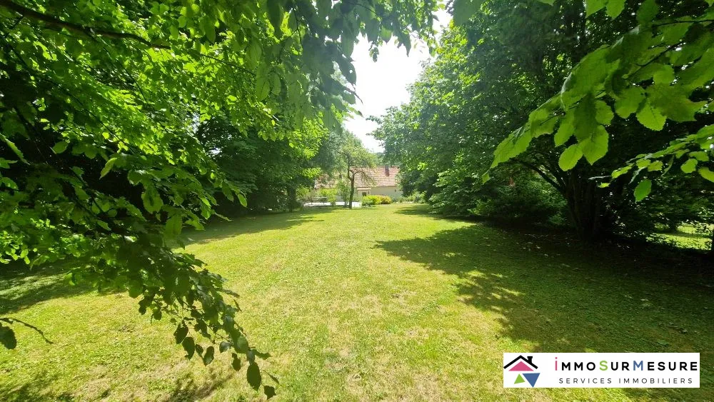 Maison spacieuse avec grand jardin à Ligny-sur-Canche 