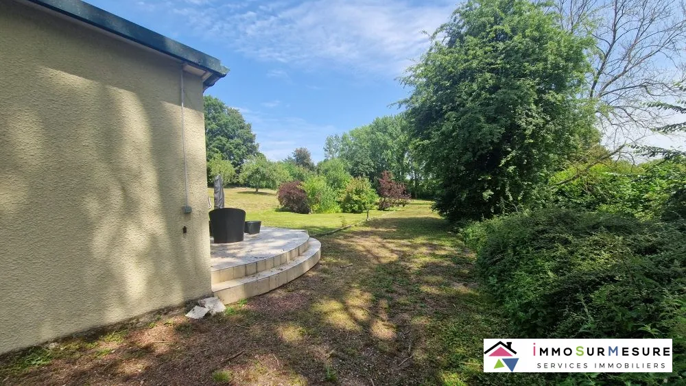 Maison spacieuse avec grand jardin à Ligny-sur-Canche 