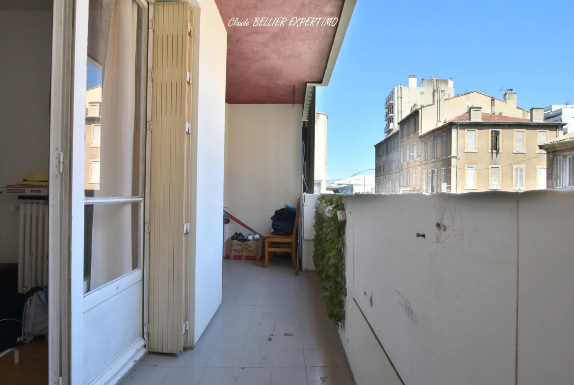 Appartement T3 de 68 m² avec parking sécurisé à Marseille 13004 