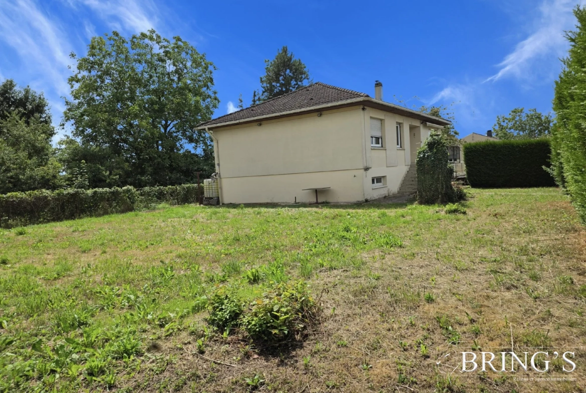 Pavillon individuel à Lantefontaine de 100 m² avec jardin et sous-sol complet 