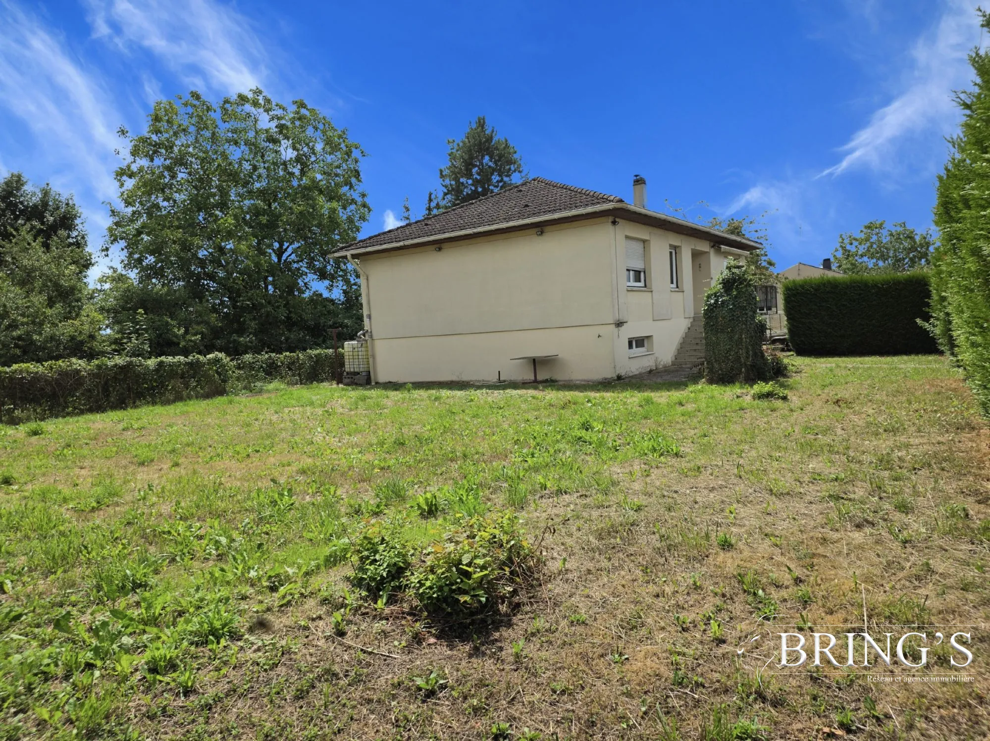 Pavillon individuel à Lantefontaine de 100 m² avec jardin et sous-sol complet 