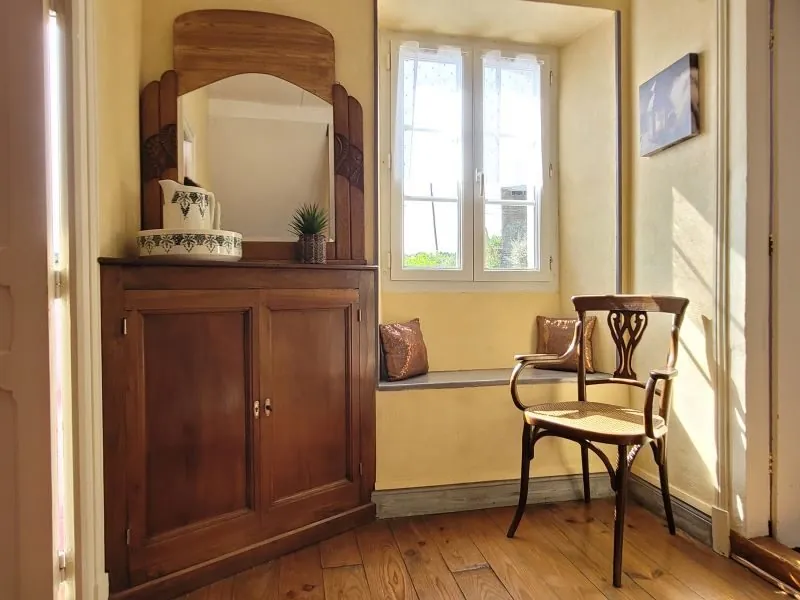 Maison traditionnelle à Mauléon-Licharre avec jardin de 400 m², 4 chambres et charme d'époque 