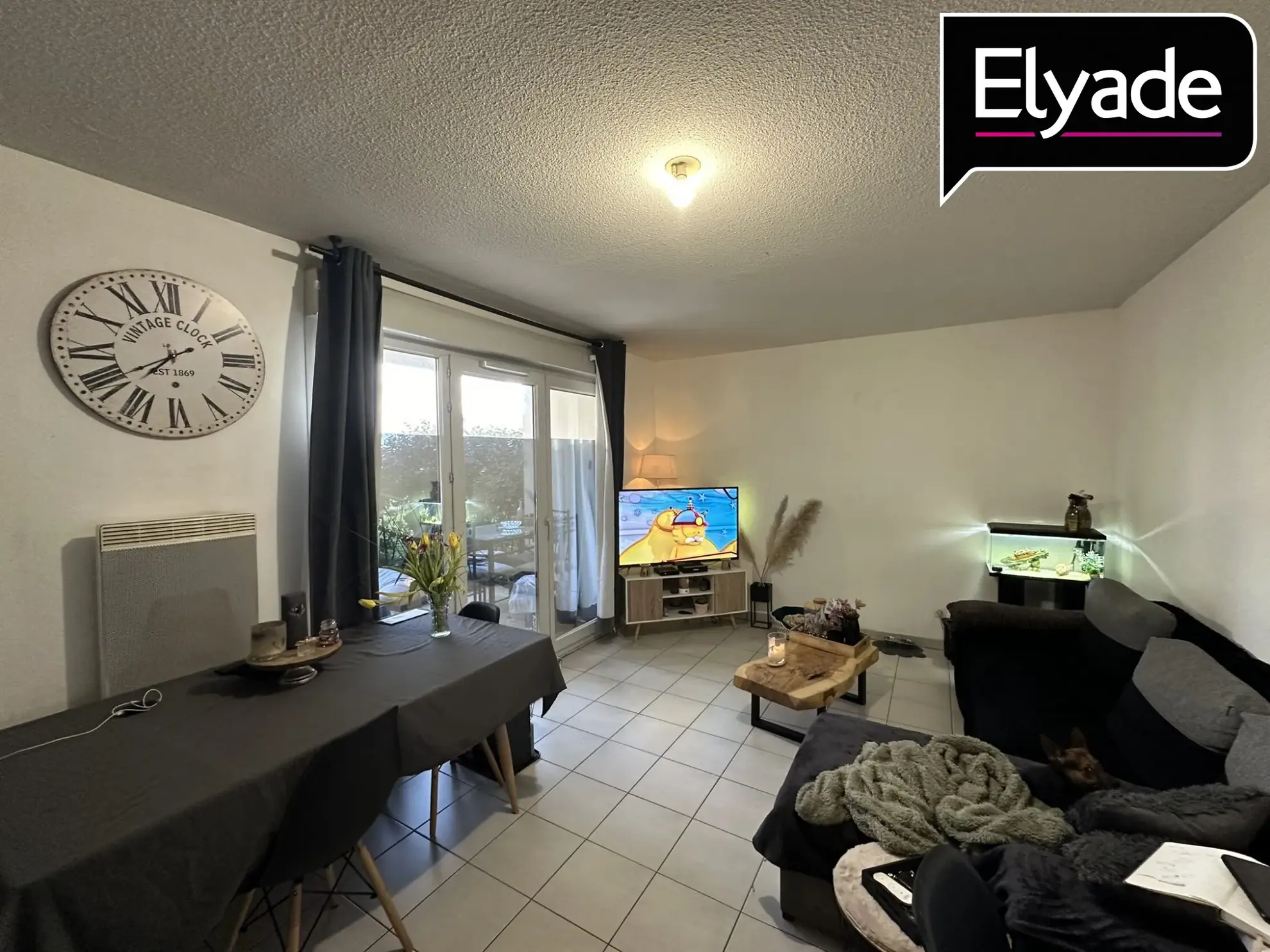 À vendre appartement T2 avec terrasse et box privé à Toulouse, idéal investisseur 