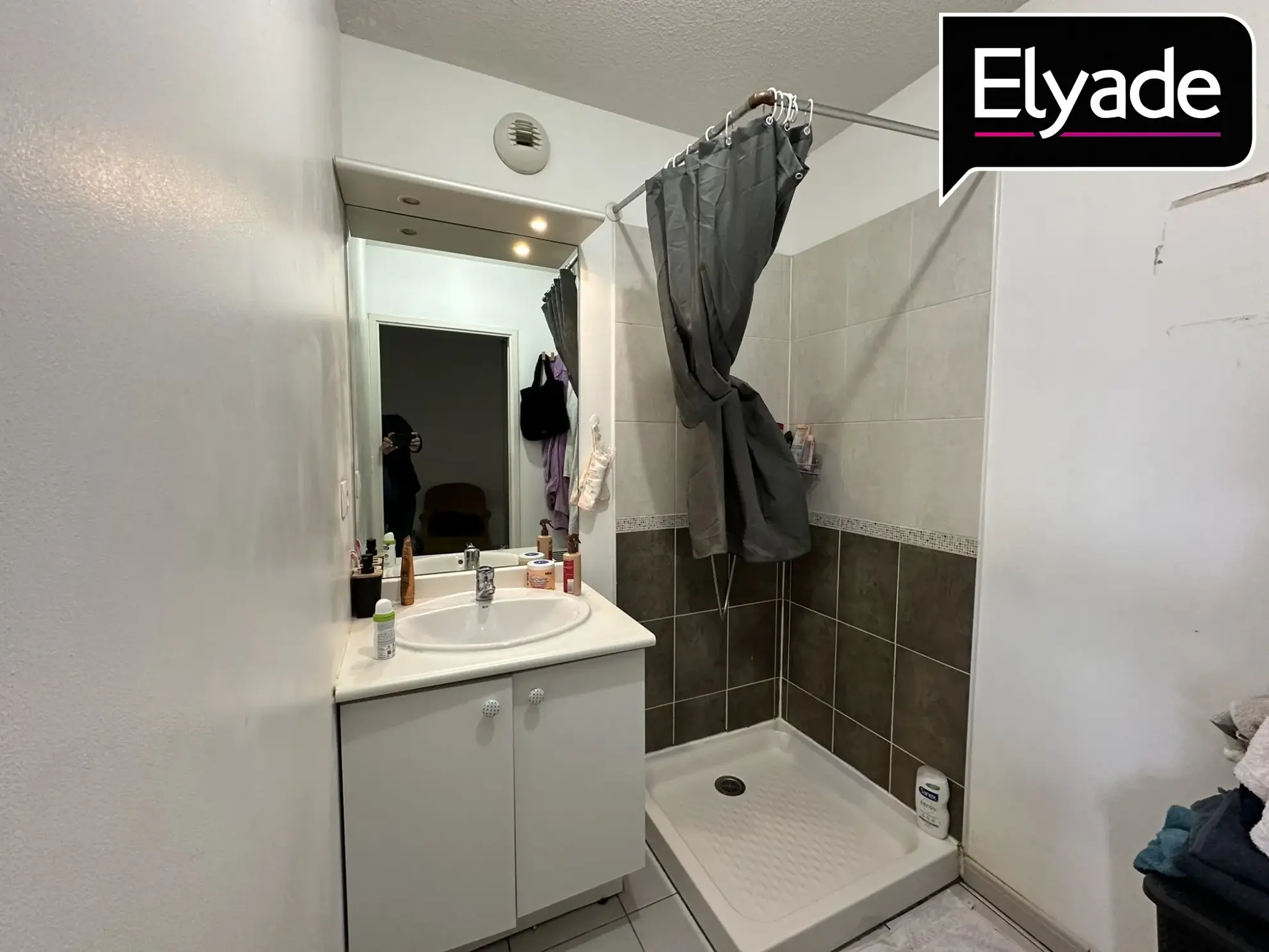 À vendre appartement T2 avec terrasse et box privé à Toulouse, idéal investisseur 