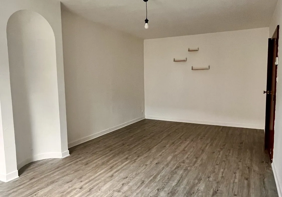 Appartement 4 pièces à Nancy Sacré-Cœur avec balcon et cave 