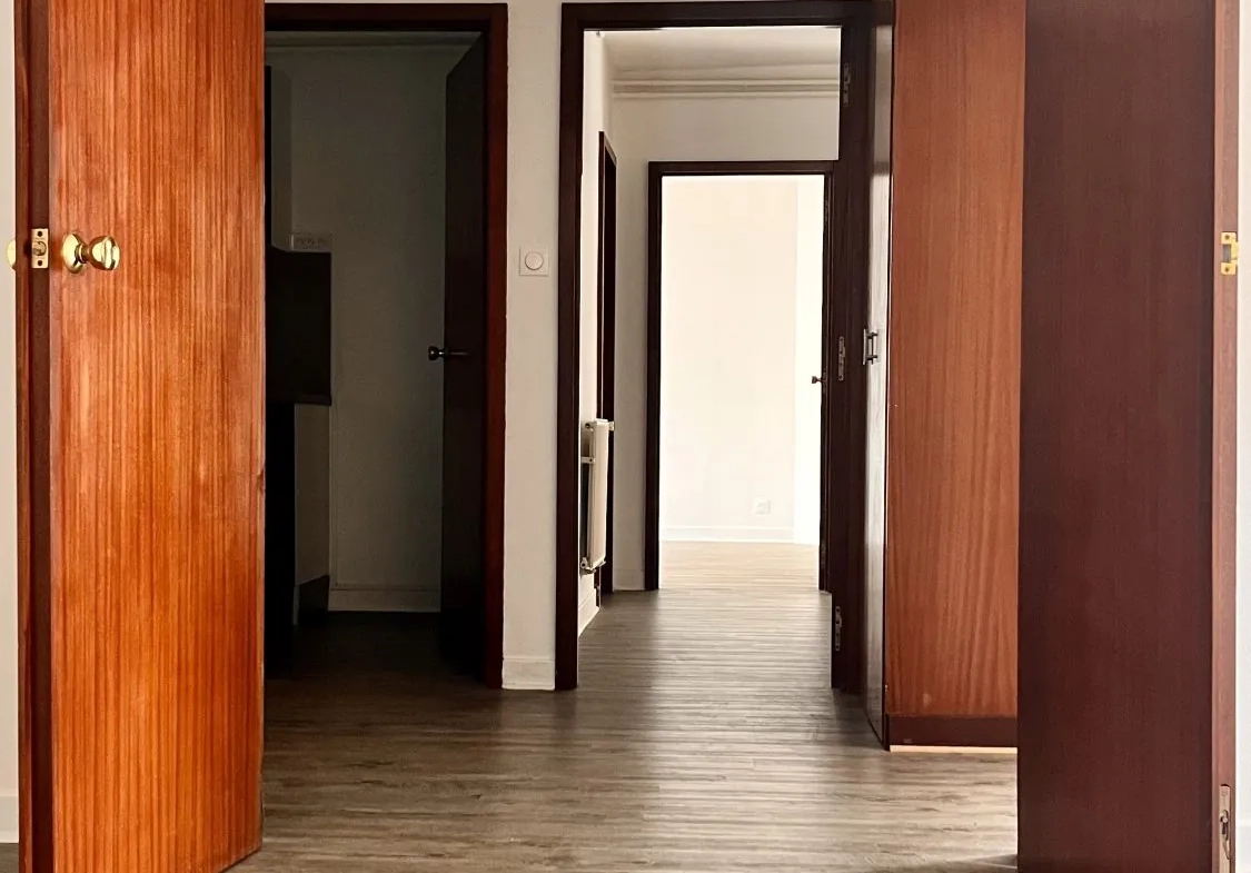 Appartement 4 pièces à Nancy Sacré-Cœur avec balcon et cave 