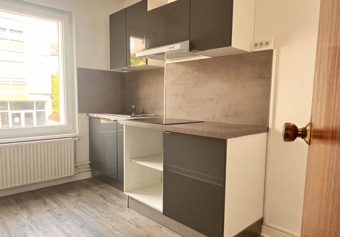 Appartement 4 pièces à Nancy Sacré-Cœur avec balcon et cave 