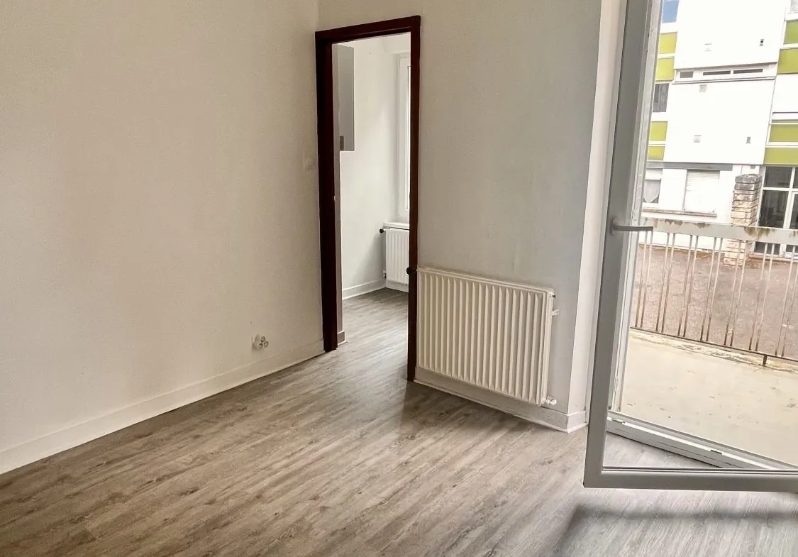 Appartement 4 pièces à Nancy Sacré-Cœur avec balcon et cave 