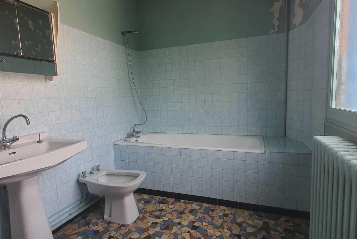 Maison à vendre à Chenôve de 85 m² avec jardin et garage - Excellente opportunité 