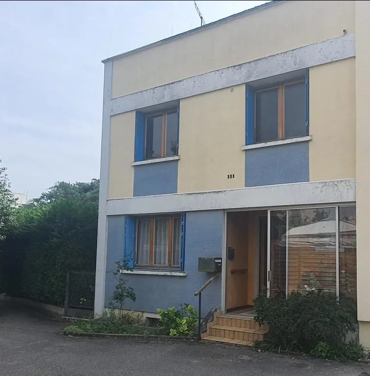 Maison à vendre à Chenôve de 85 m² avec jardin et garage - Excellente opportunité 