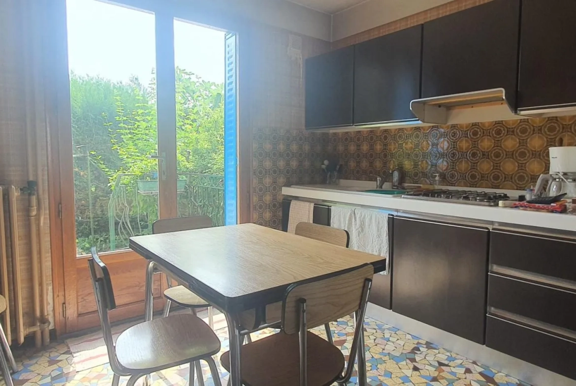 Maison à vendre à Chenôve de 85 m² avec jardin et garage - Excellente opportunité 