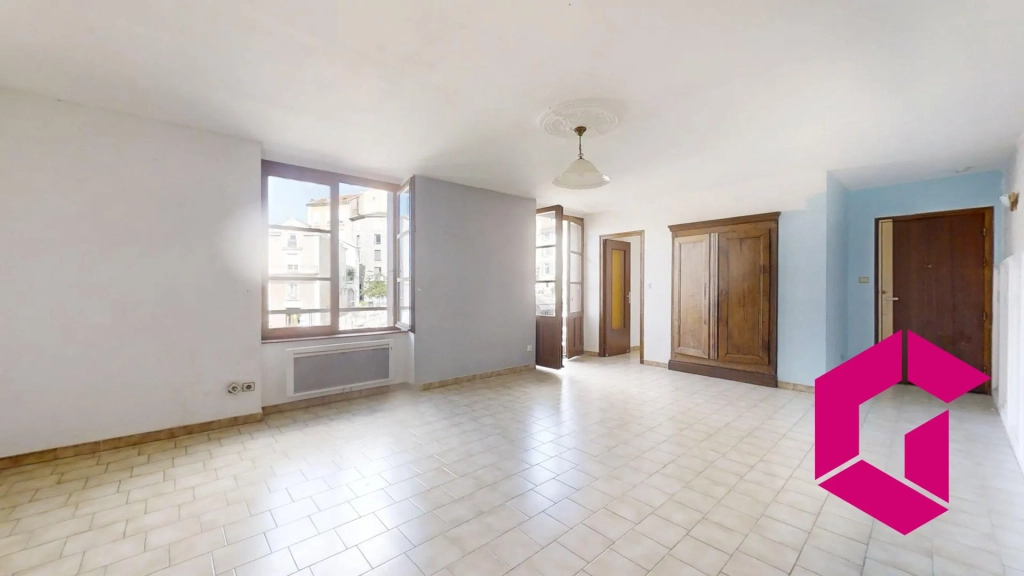 Appartement T5 avec balcon à vendre à Annonay - 120 m²