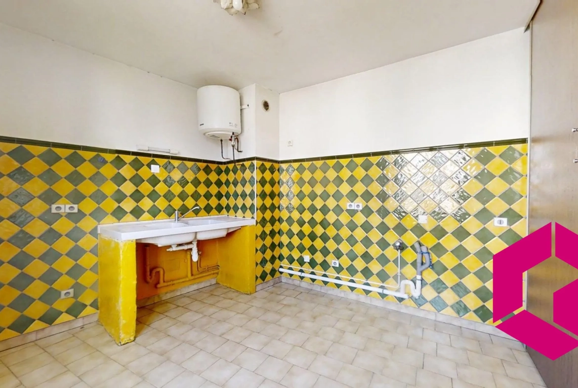 Appartement T5 avec balcon à vendre à Annonay - 120 m² 