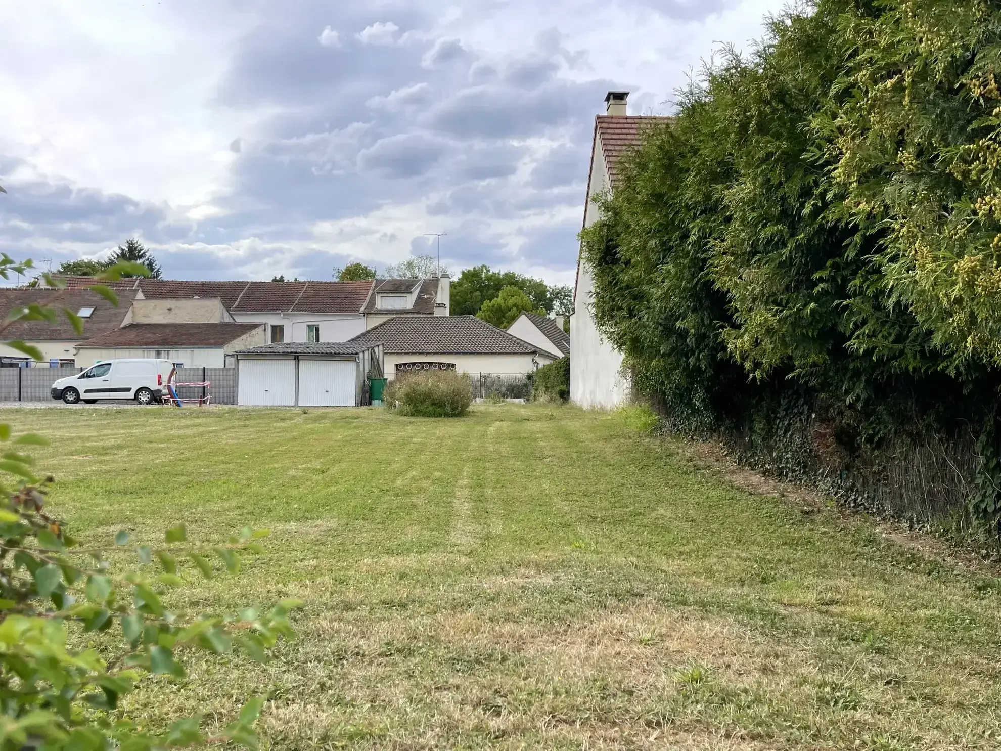 Terrain constructible de 965 m² à Congis-sur-Thérouanne, proche Paris et Meaux 