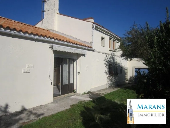 Maison traditionnelle 3 chambres avec jardin à Sainte-Radégonde-des-Noyers
