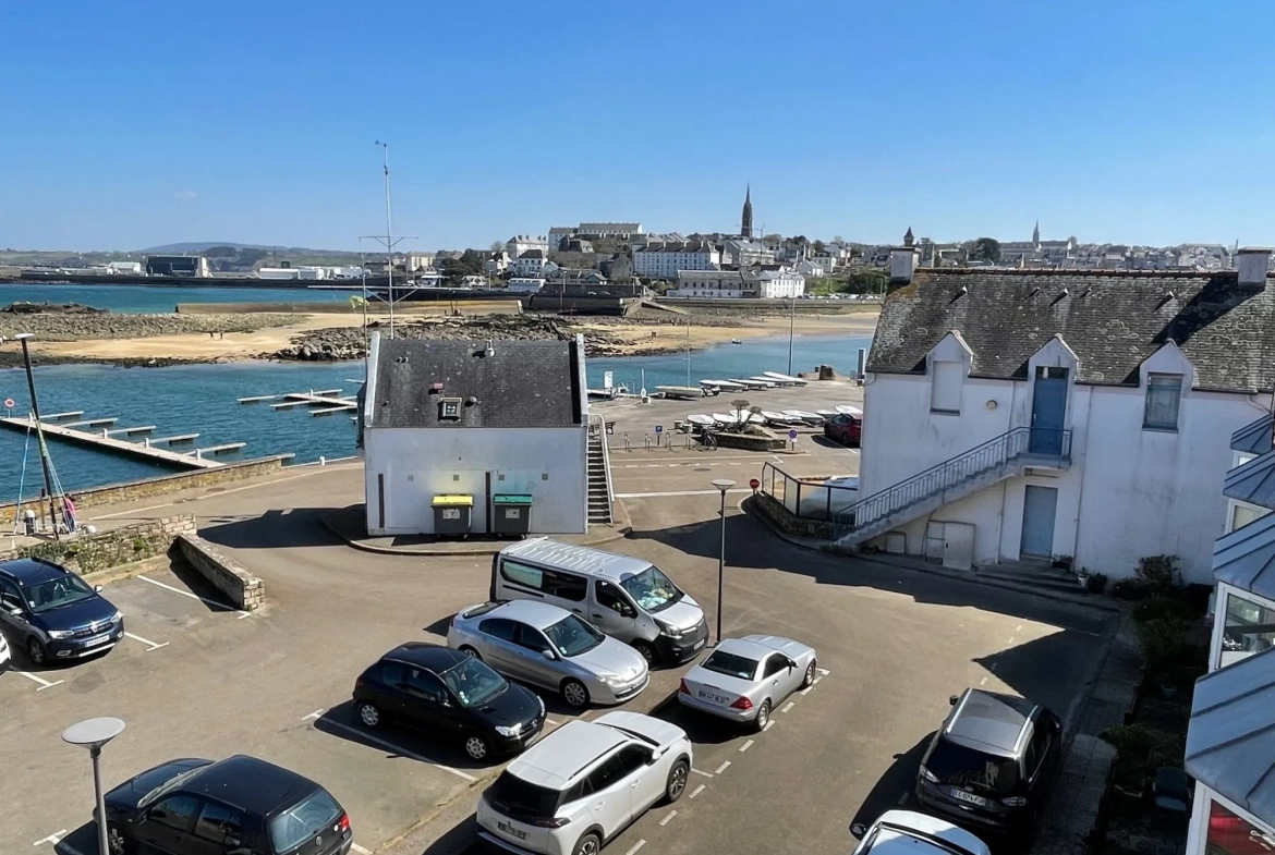 Appartement T3 traversant à Douarnenez Tréboul, proche plages et commerces 