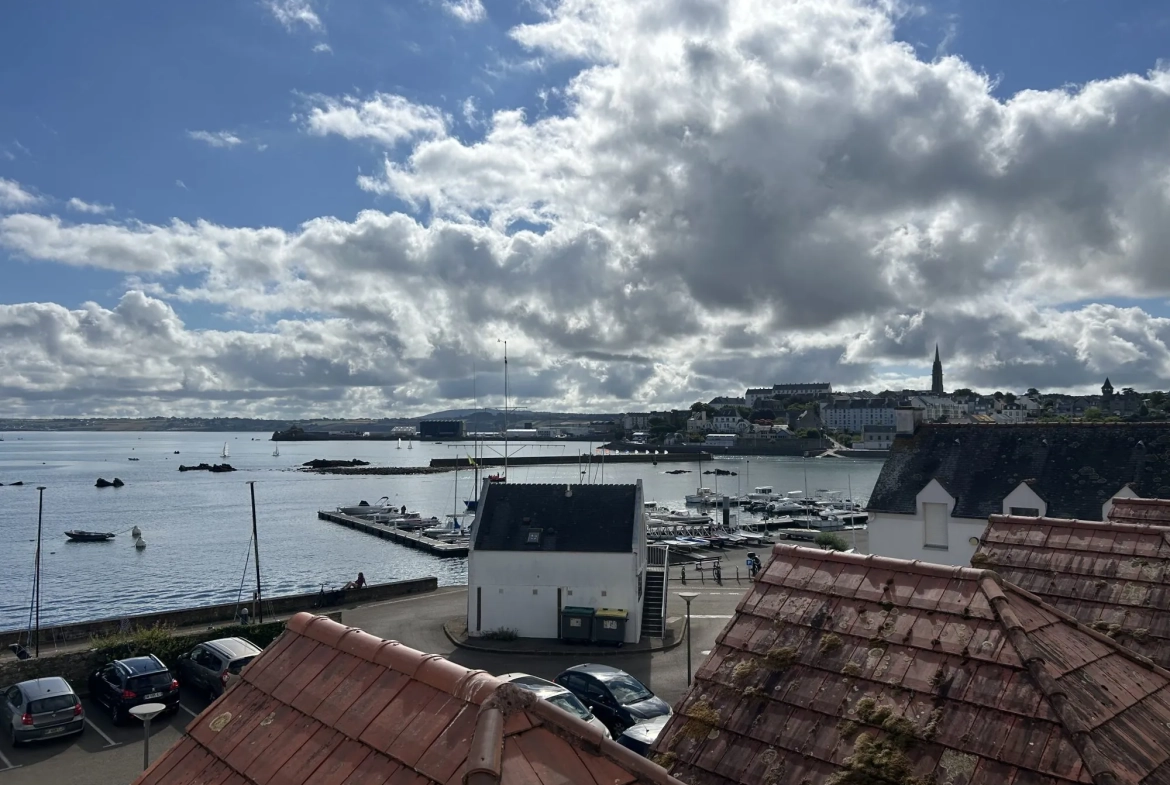 Appartement T3 traversant à Douarnenez Tréboul, proche plages et commerces 
