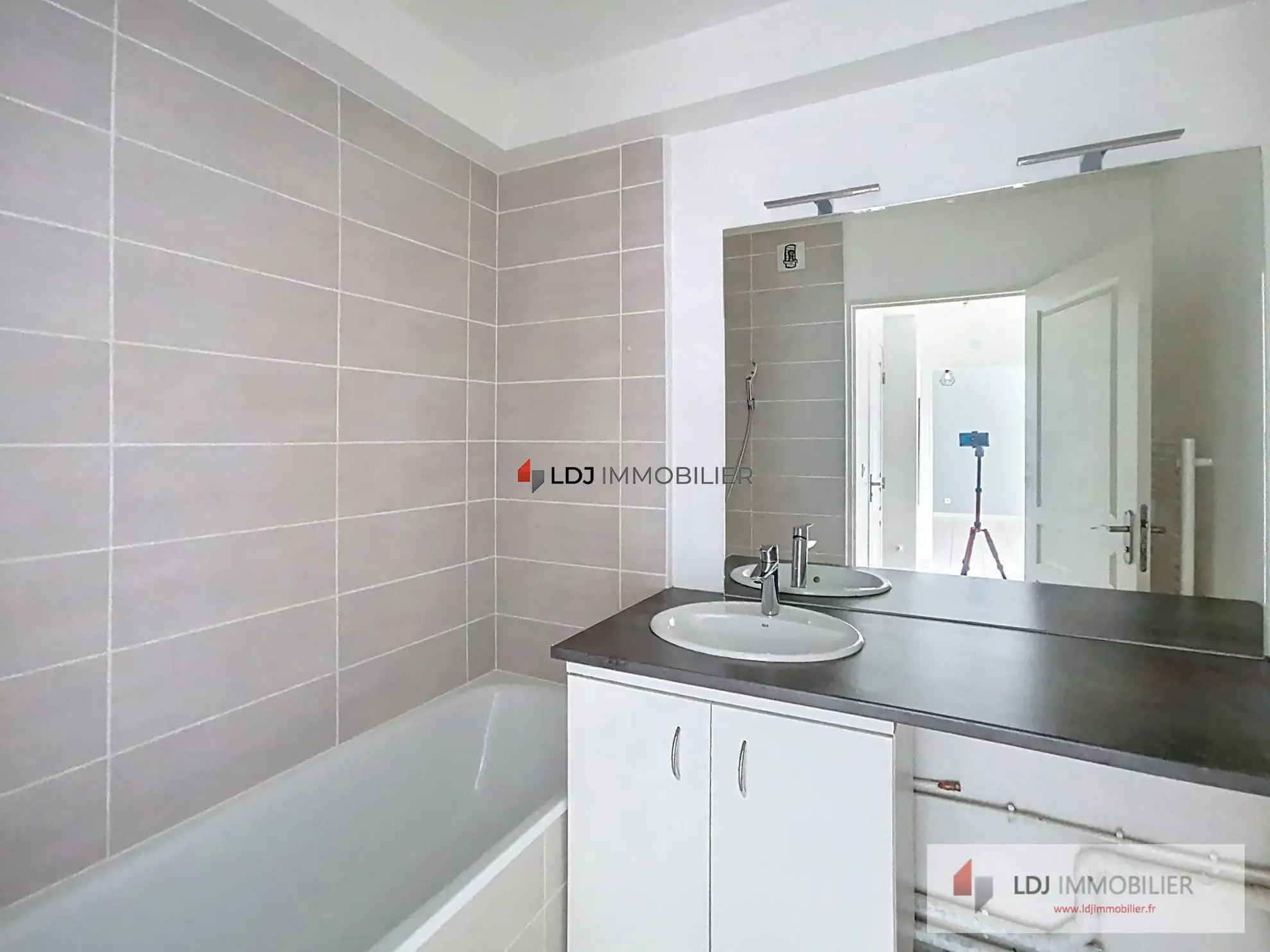 Appartement T3 avec terrasse et garage à Perpignan 