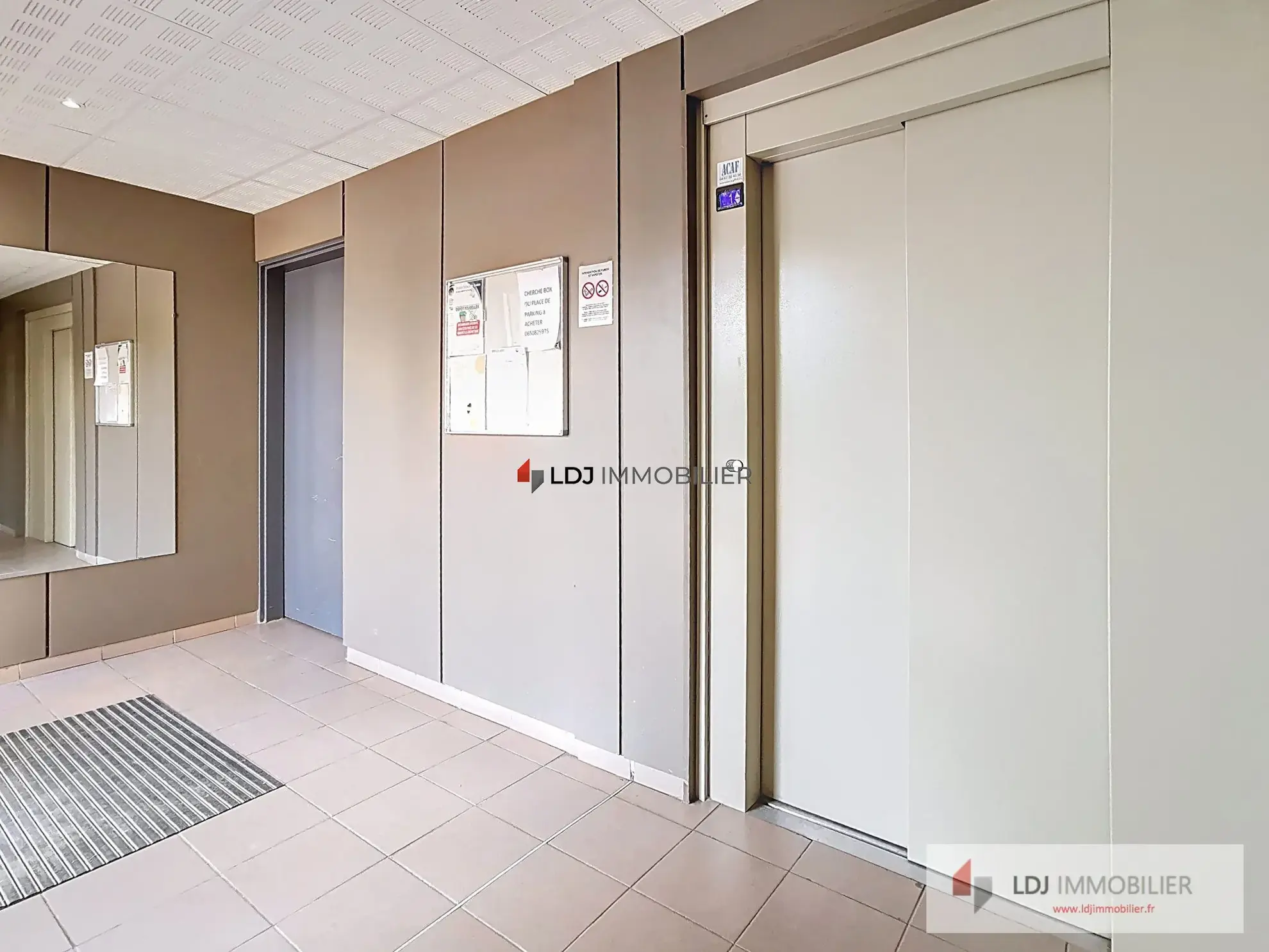 Appartement T3 avec terrasse et garage à Perpignan 