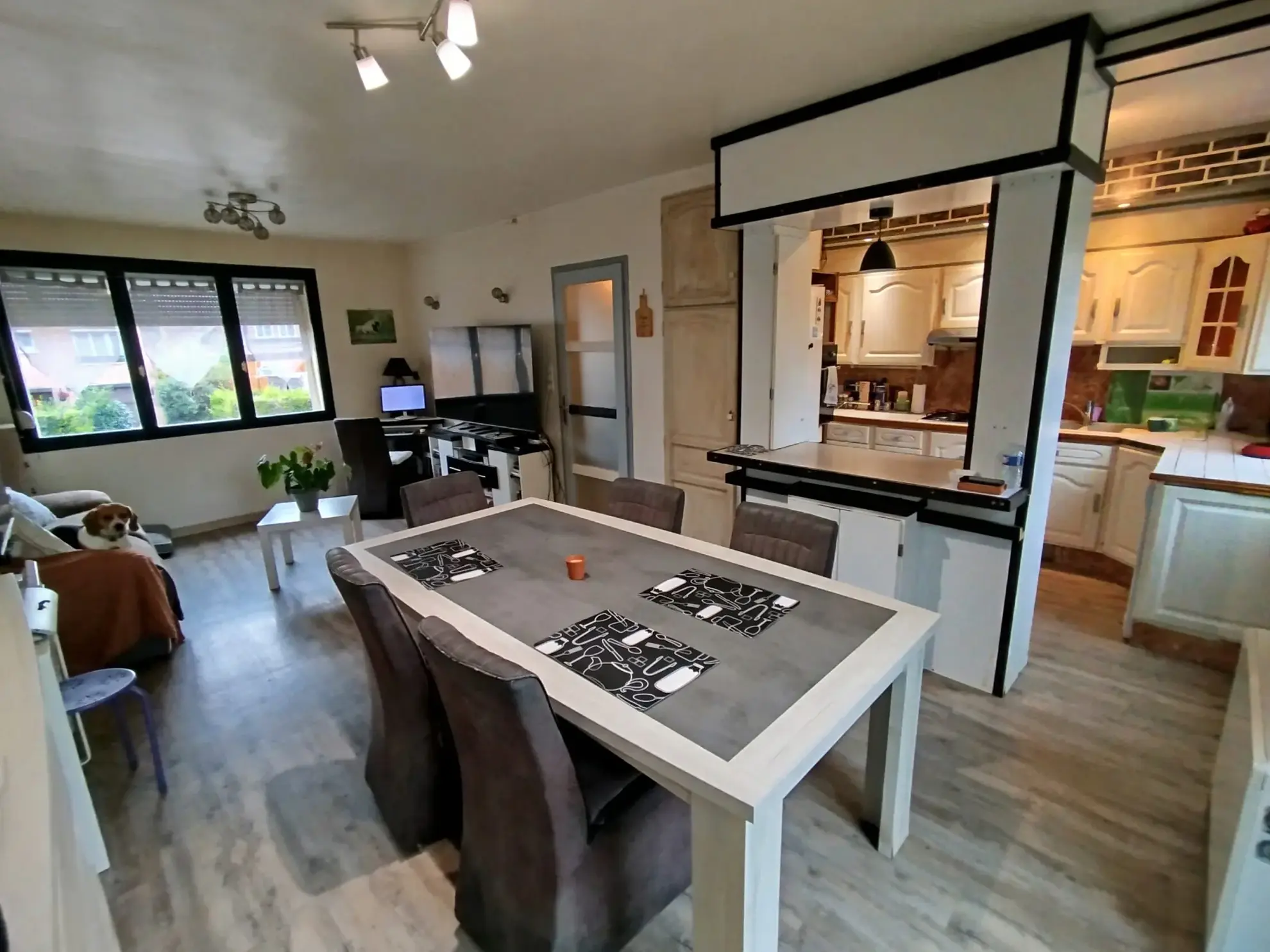 Maison à vendre à Houplines - 70m² avec jardin et parking 
