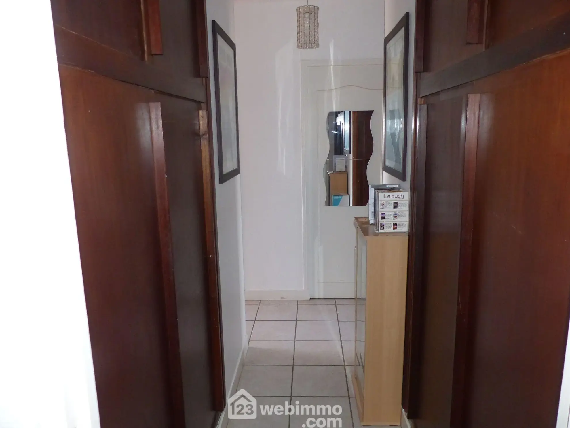 Appartement de 99 m² à Bihorel avec 3 chambres, résidence sécurisée et parking 