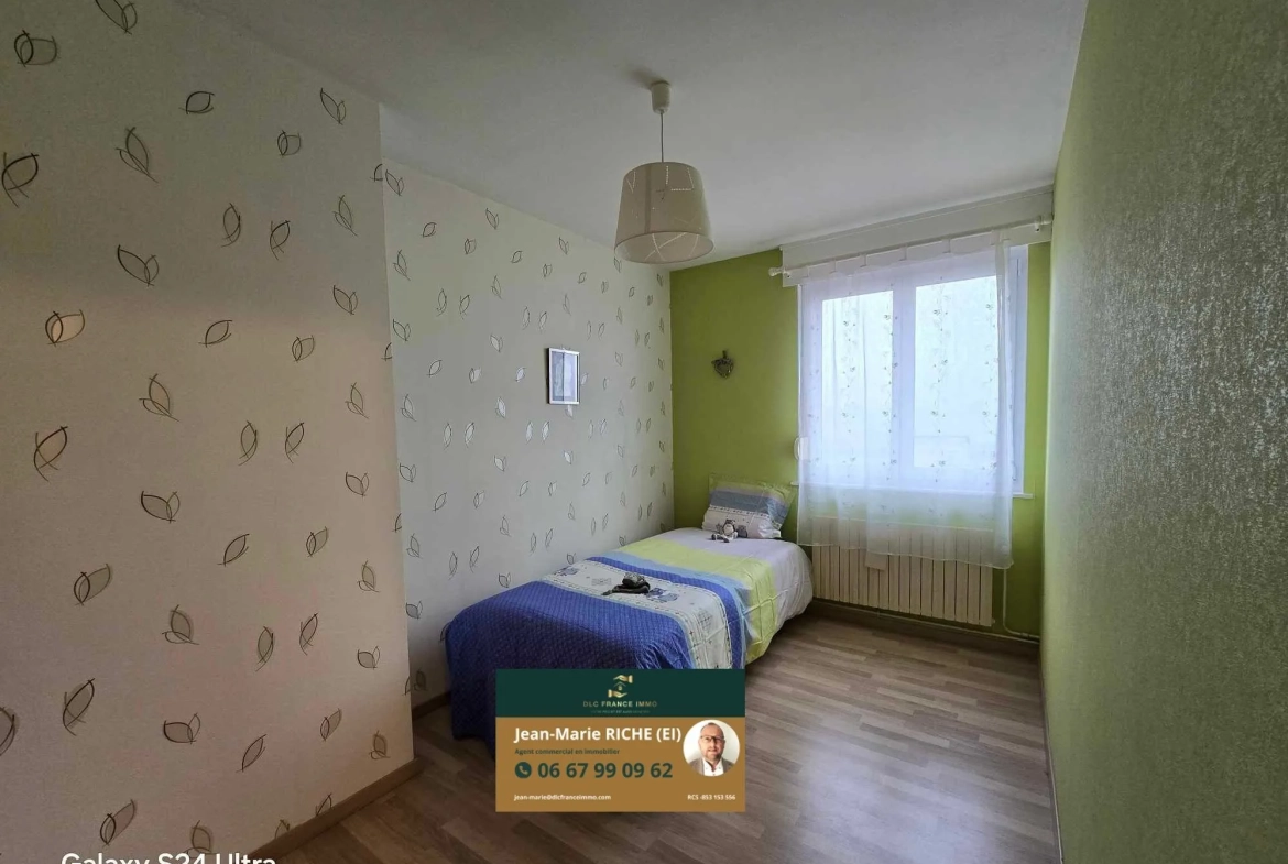 Maison semi-individuelle à vendre à Berlaimont avec jardin et garage 