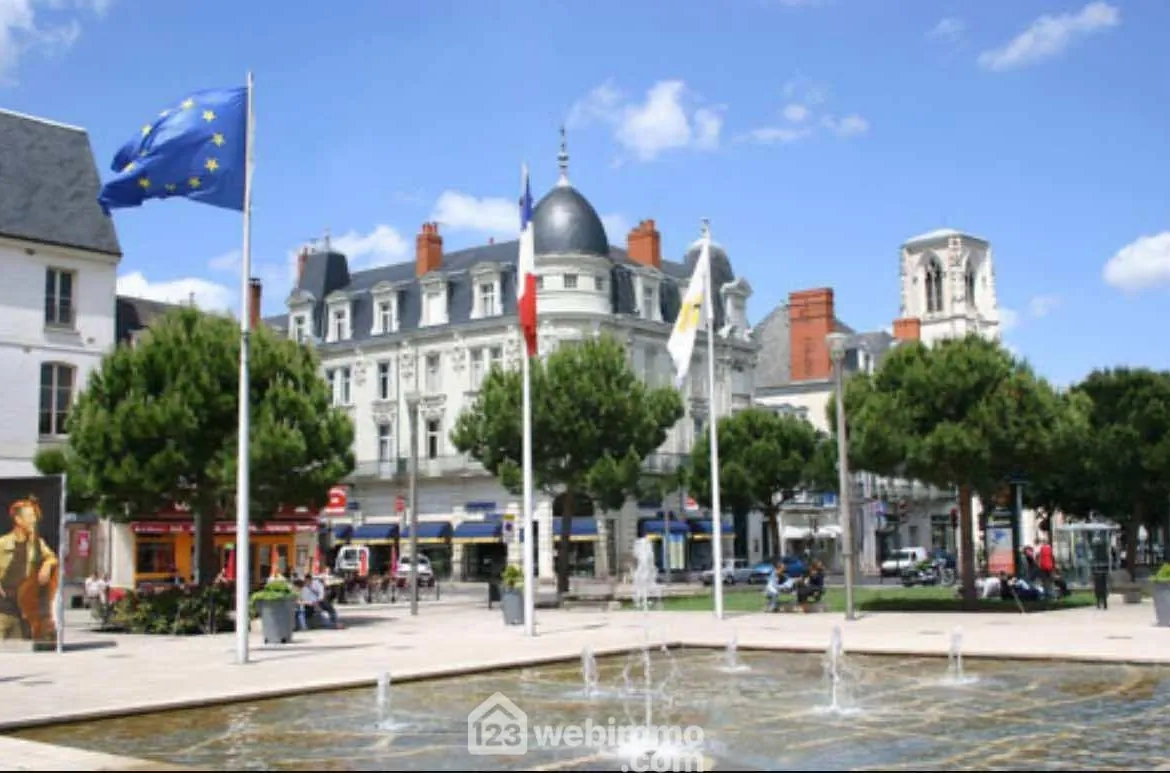 Appartement à vendre de 65 m² en hypercentre de Châtellerault – Investissement ou résidence principale 
