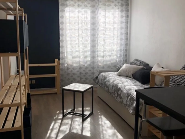 Studio meublé situé à Lons, proche de l'université, idéal pour investissement immobilier