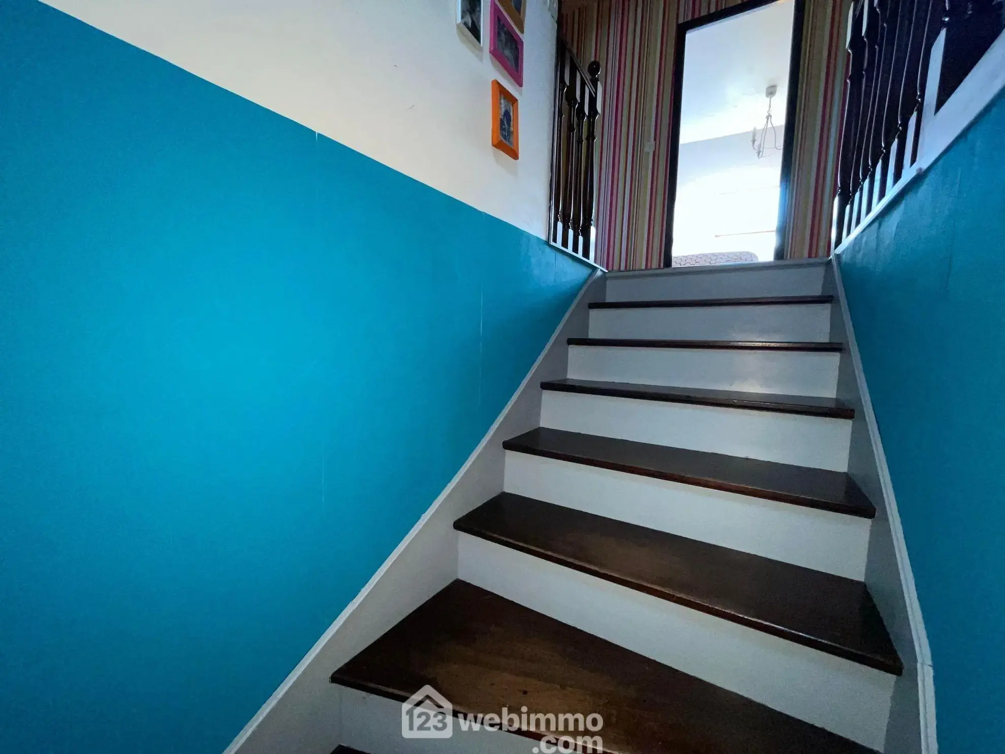 Maison lumineuse en briques de 160 m² à Anizy-le-Grand avec jardin et garage 