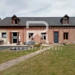 Longère rénovée de 140 m² à Sacquenville avec terrain et dépendance à vendre